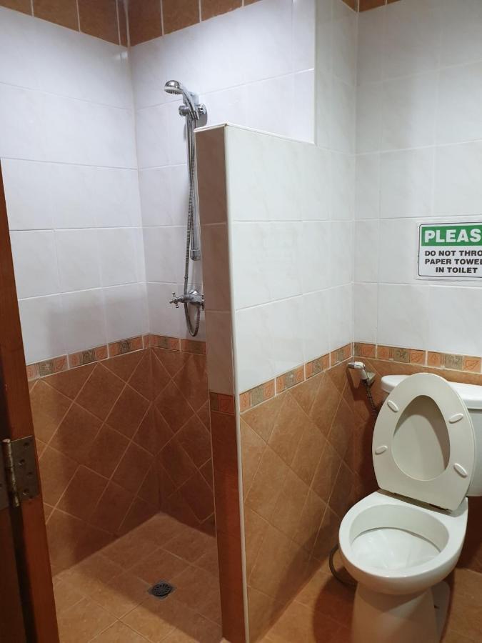 Chaiyapoon Inn Pattaya Εξωτερικό φωτογραφία